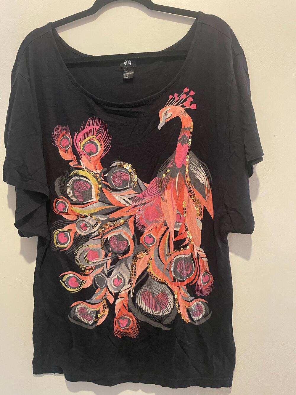 H&M Peacock short sleeve shirt size medium